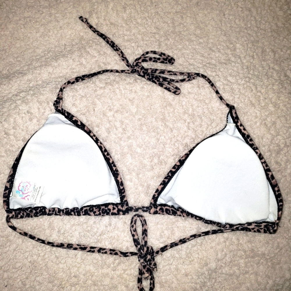 Leopard Print Bikini Top XL - Picture 2 of 3